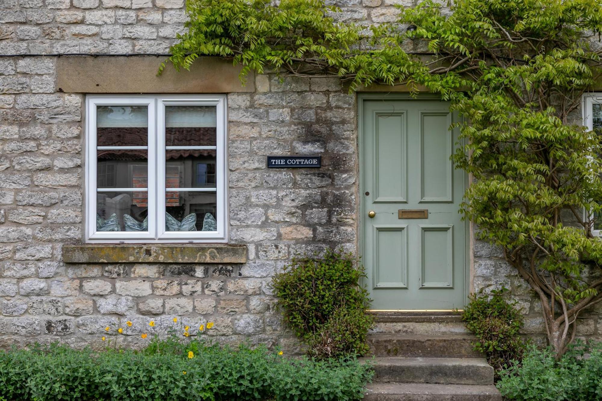 Pretty Yorkshire Stone Cottage Harome Exterior foto